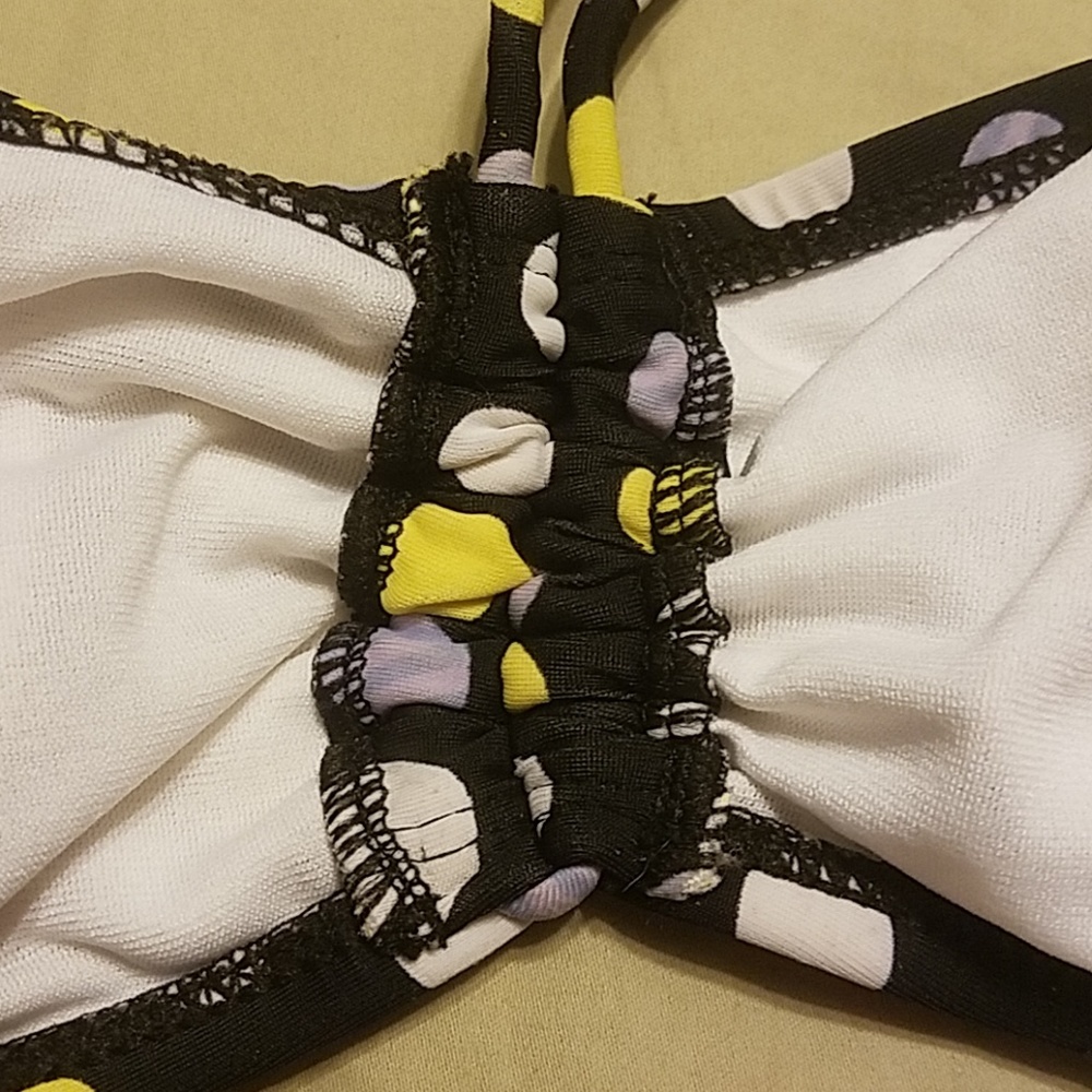 Polka-Dot String Bikini - Picture 4 of 4